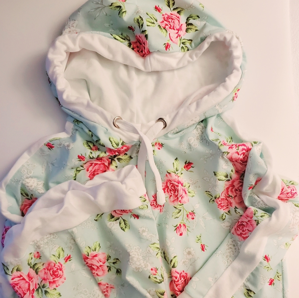 Comfortable Hoodi set